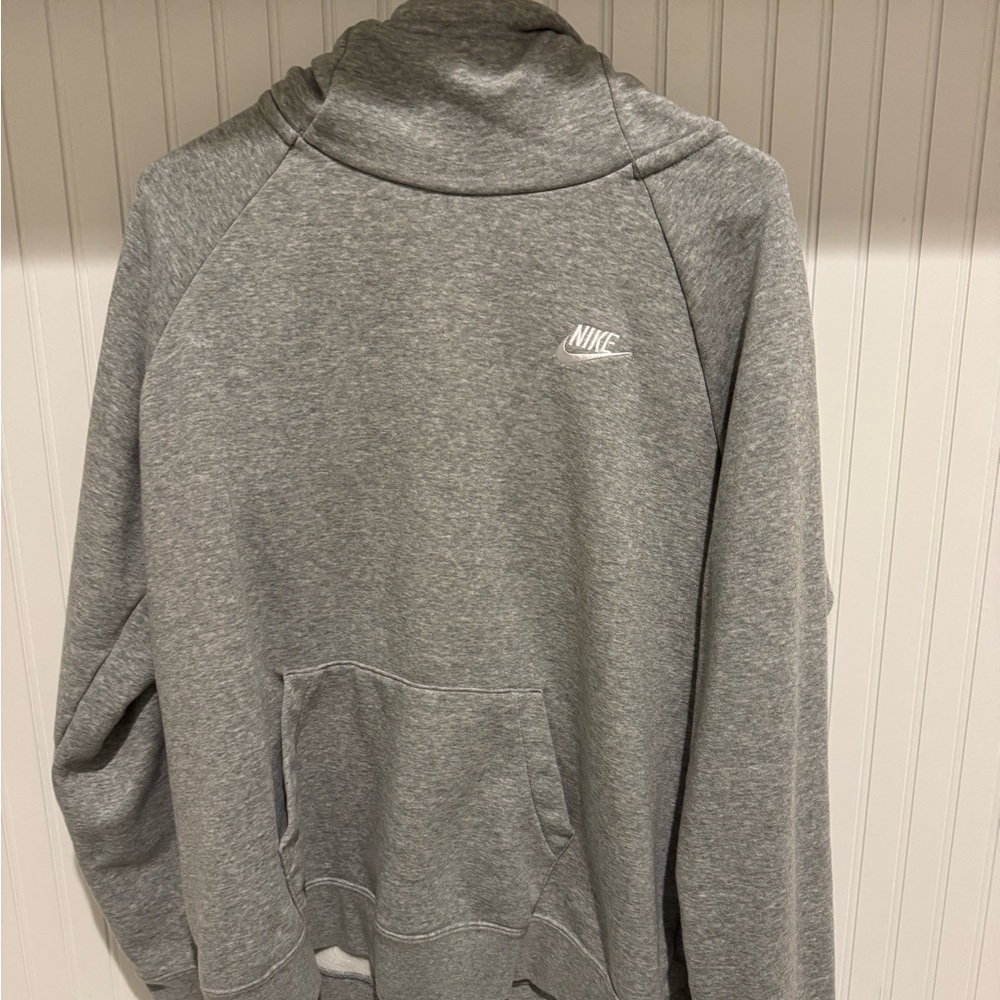 Nike Heather Gray Pullover Hoodie